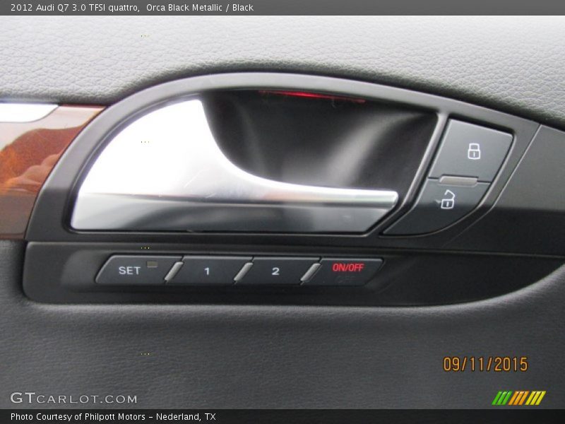 Orca Black Metallic / Black 2012 Audi Q7 3.0 TFSI quattro