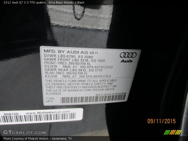 Orca Black Metallic / Black 2012 Audi Q7 3.0 TFSI quattro