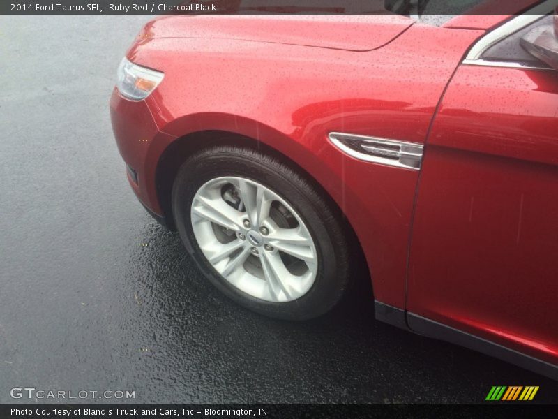 Ruby Red / Charcoal Black 2014 Ford Taurus SEL