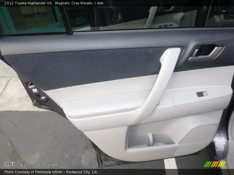 Magnetic Gray Metallic / Ash 2012 Toyota Highlander V6