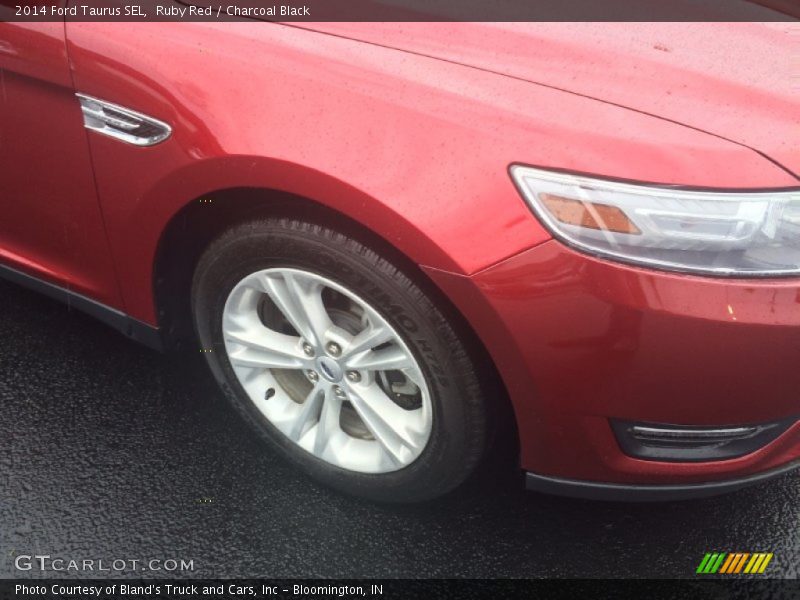 Ruby Red / Charcoal Black 2014 Ford Taurus SEL