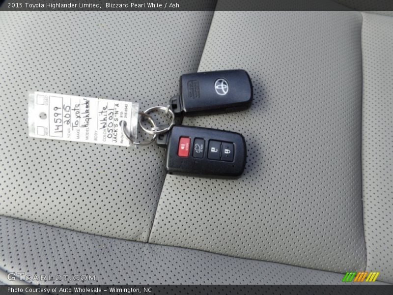 Blizzard Pearl White / Ash 2015 Toyota Highlander Limited