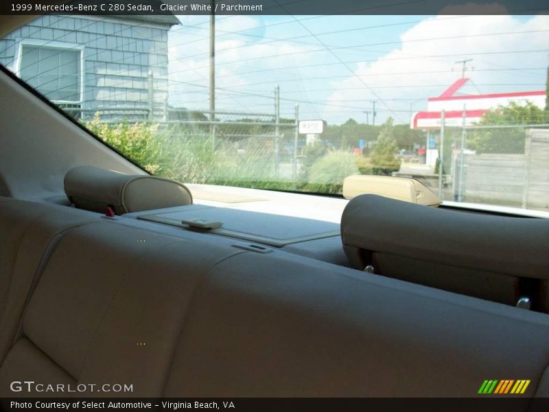 Glacier White / Parchment 1999 Mercedes-Benz C 280 Sedan