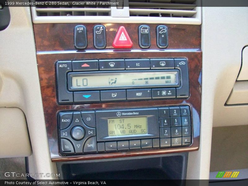 Glacier White / Parchment 1999 Mercedes-Benz C 280 Sedan