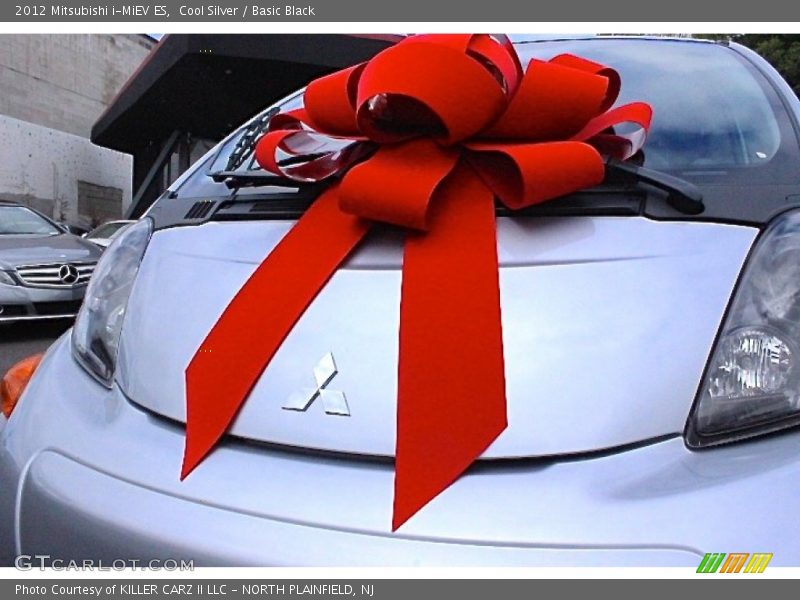 Cool Silver / Basic Black 2012 Mitsubishi i-MiEV ES