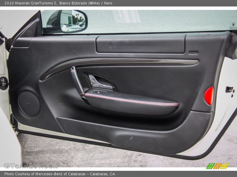 Door Panel of 2010 GranTurismo S