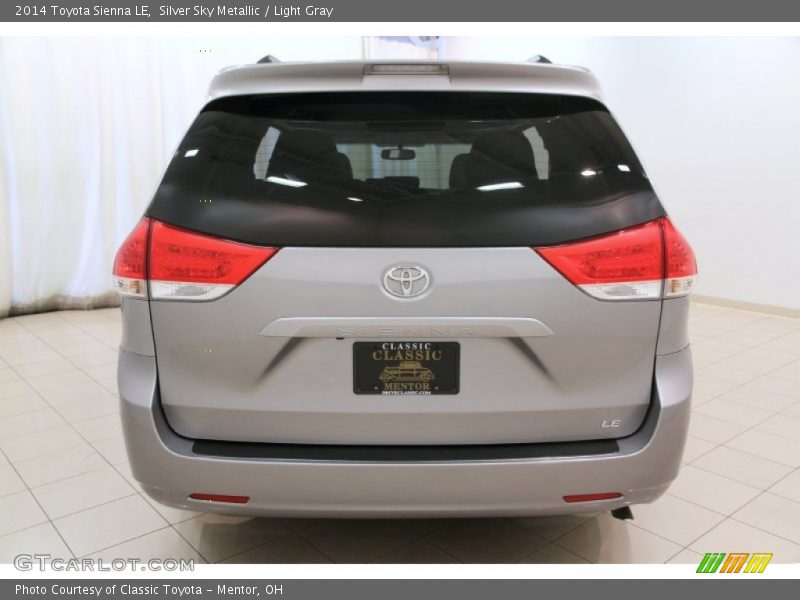 Silver Sky Metallic / Light Gray 2014 Toyota Sienna LE