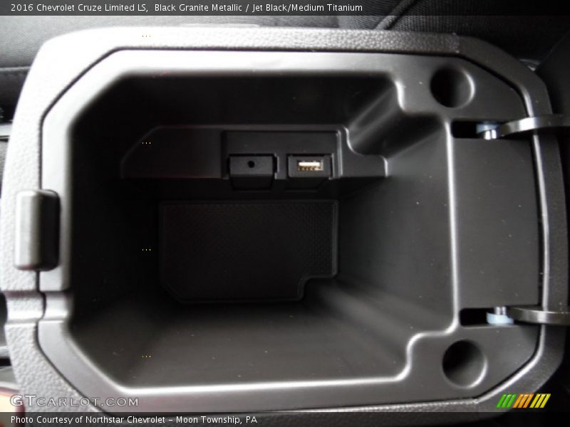 Black Granite Metallic / Jet Black/Medium Titanium 2016 Chevrolet Cruze Limited LS