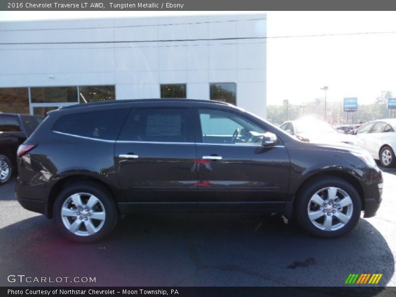 Tungsten Metallic / Ebony 2016 Chevrolet Traverse LT AWD
