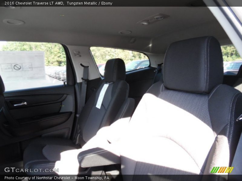 Tungsten Metallic / Ebony 2016 Chevrolet Traverse LT AWD