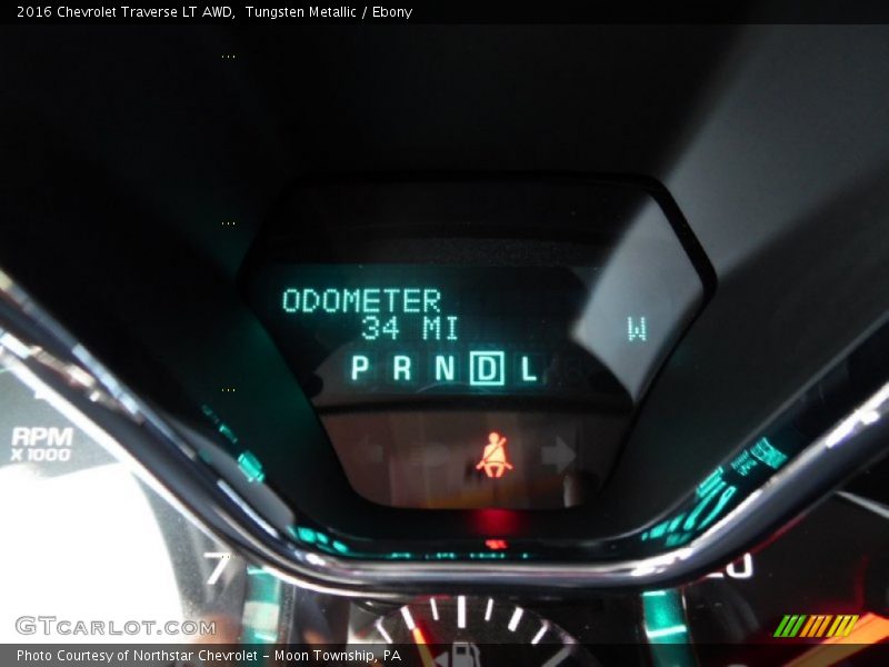 Tungsten Metallic / Ebony 2016 Chevrolet Traverse LT AWD