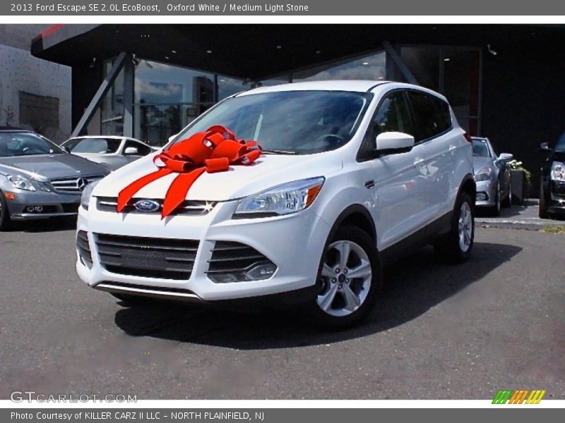 Oxford White / Medium Light Stone 2013 Ford Escape SE 2.0L EcoBoost