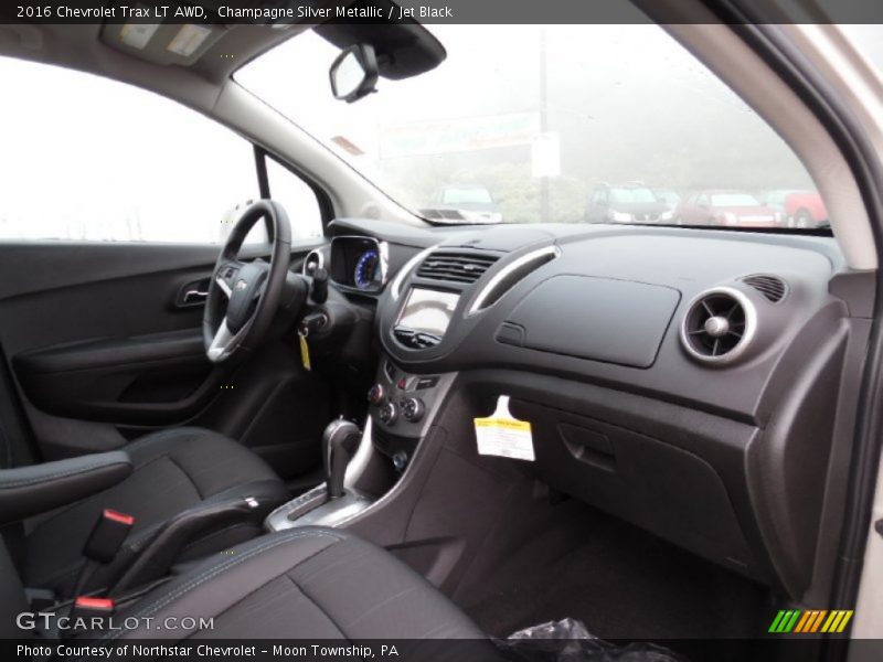 Champagne Silver Metallic / Jet Black 2016 Chevrolet Trax LT AWD