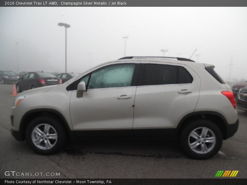Champagne Silver Metallic / Jet Black 2016 Chevrolet Trax LT AWD