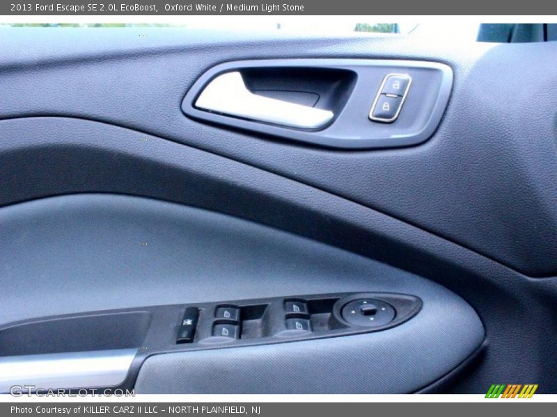 Oxford White / Medium Light Stone 2013 Ford Escape SE 2.0L EcoBoost
