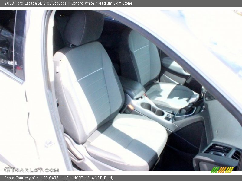 Oxford White / Medium Light Stone 2013 Ford Escape SE 2.0L EcoBoost
