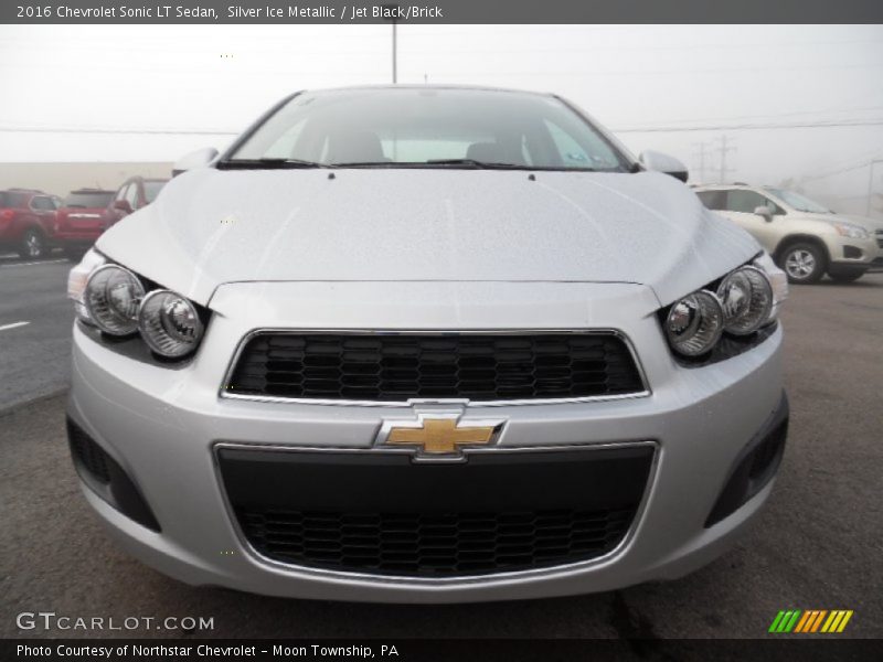 Silver Ice Metallic / Jet Black/Brick 2016 Chevrolet Sonic LT Sedan