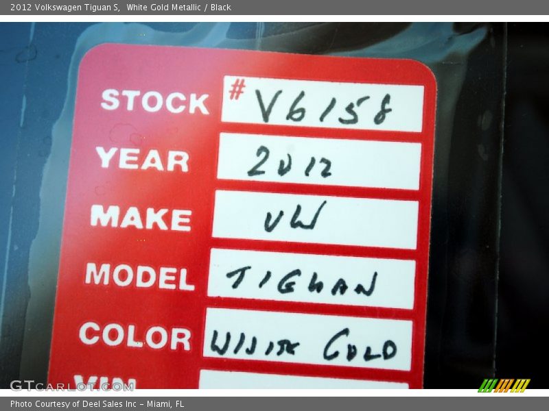 White Gold Metallic / Black 2012 Volkswagen Tiguan S
