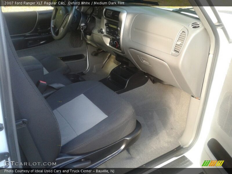 Oxford White / Medium Dark Flint 2007 Ford Ranger XLT Regular Cab