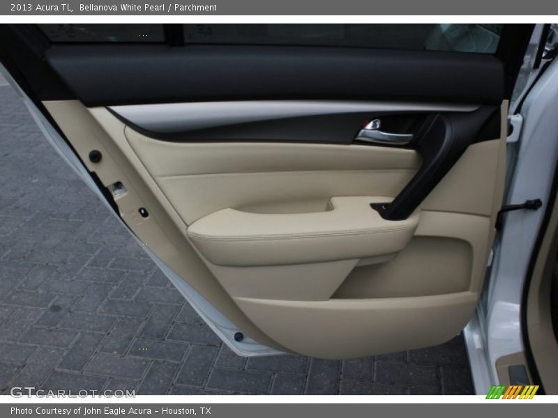 Bellanova White Pearl / Parchment 2013 Acura TL
