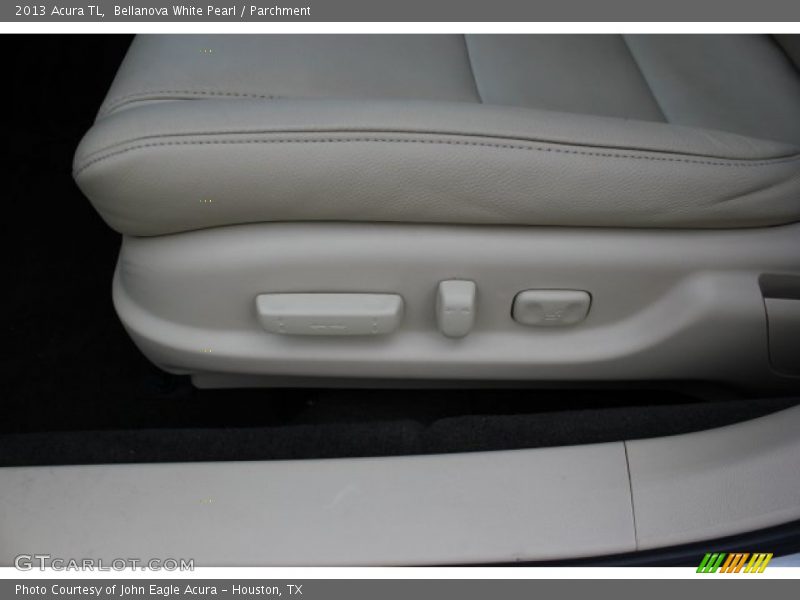 Bellanova White Pearl / Parchment 2013 Acura TL