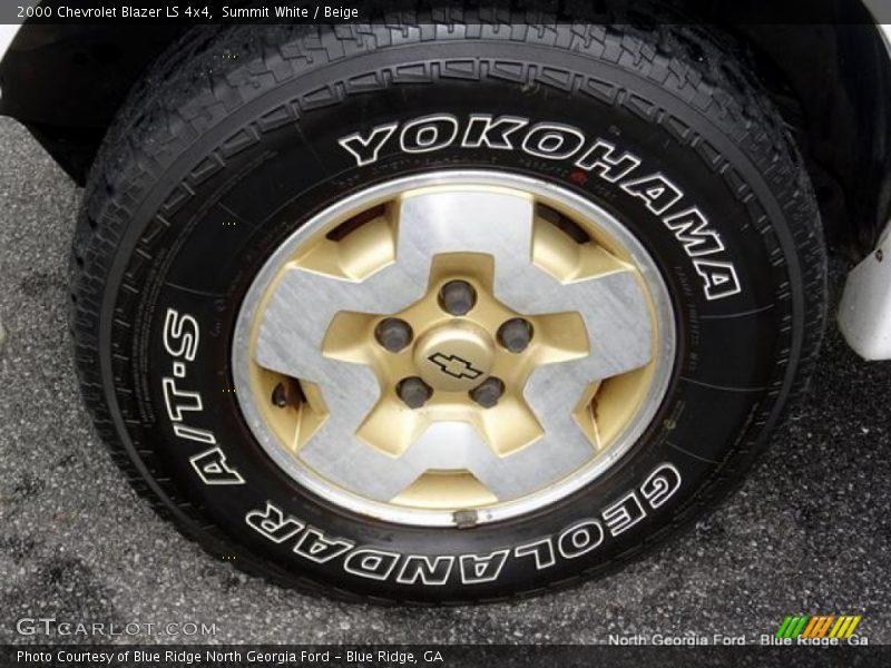 Summit White / Beige 2000 Chevrolet Blazer LS 4x4