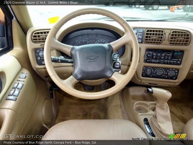 Summit White / Beige 2000 Chevrolet Blazer LS 4x4