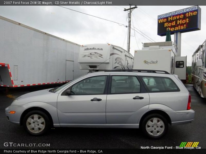 CD Silver Metallic / Charcoal/Light Flint 2007 Ford Focus ZXW SE Wagon