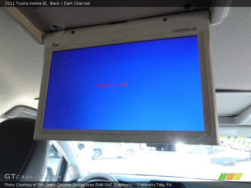 Black / Dark Charcoal 2011 Toyota Sienna SE