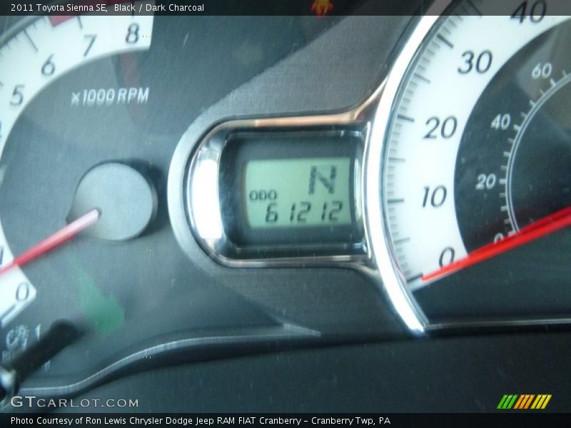 Black / Dark Charcoal 2011 Toyota Sienna SE