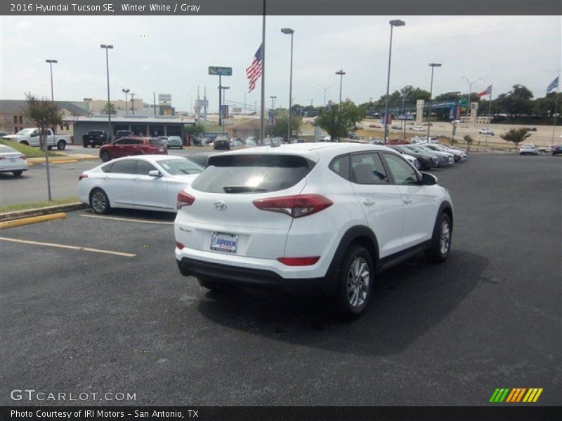 Winter White / Gray 2016 Hyundai Tucson SE