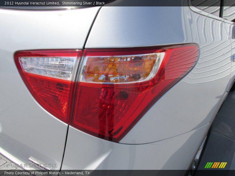 Shimmering Silver / Black 2012 Hyundai Veracruz Limited