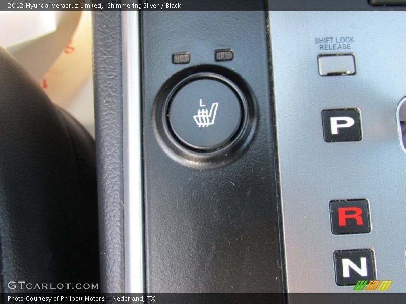 Shimmering Silver / Black 2012 Hyundai Veracruz Limited