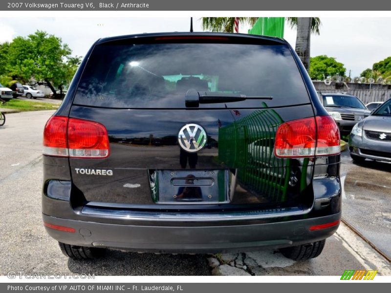 Black / Anthracite 2007 Volkswagen Touareg V6