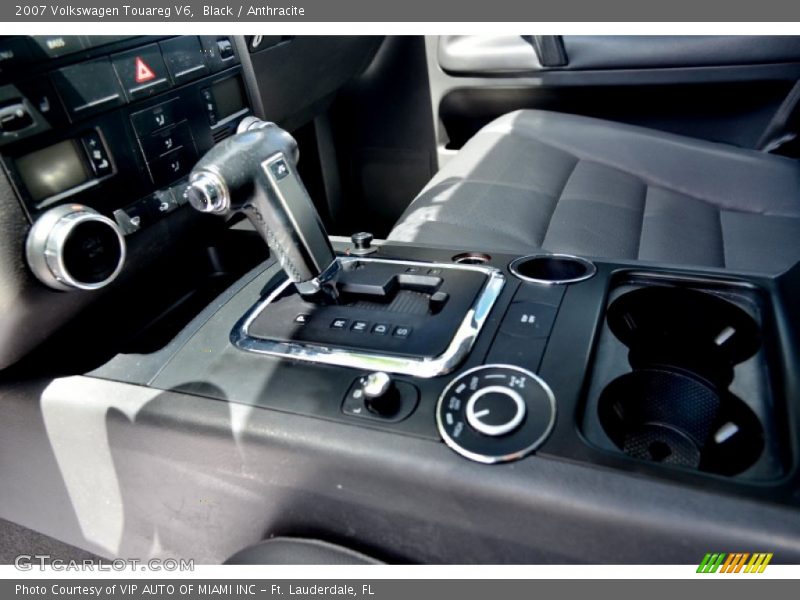 Black / Anthracite 2007 Volkswagen Touareg V6