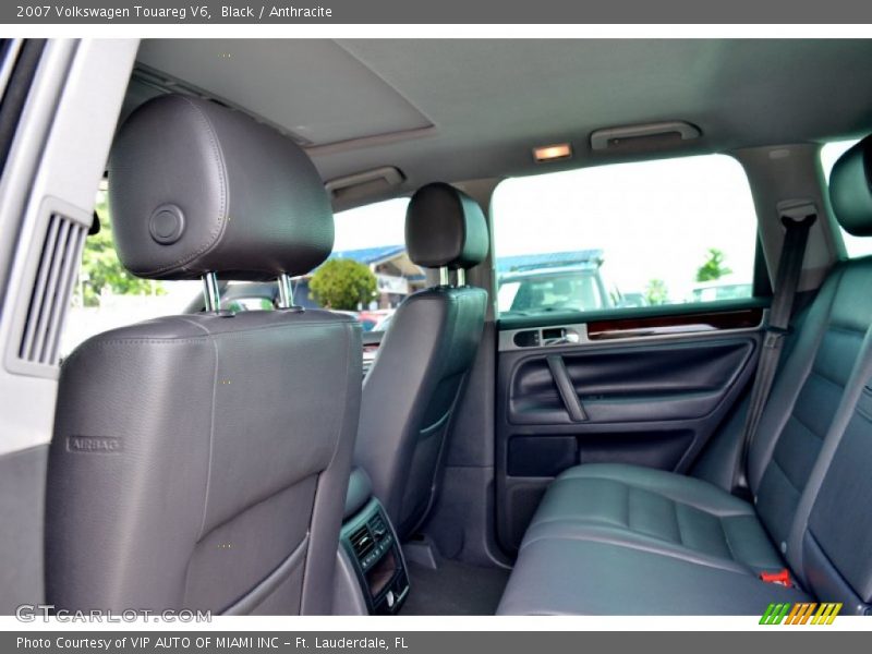 Black / Anthracite 2007 Volkswagen Touareg V6