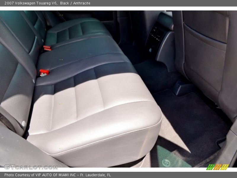 Black / Anthracite 2007 Volkswagen Touareg V6