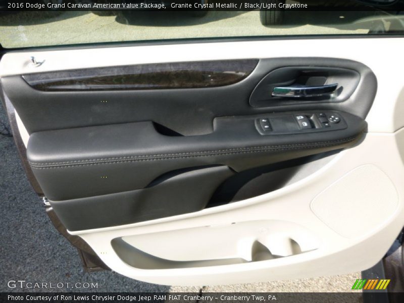Granite Crystal Metallic / Black/Light Graystone 2016 Dodge Grand Caravan American Value Package