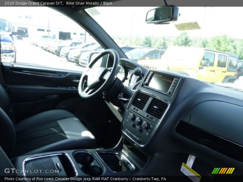 Billet Silver Metallic / Black 2016 Dodge Grand Caravan SXT