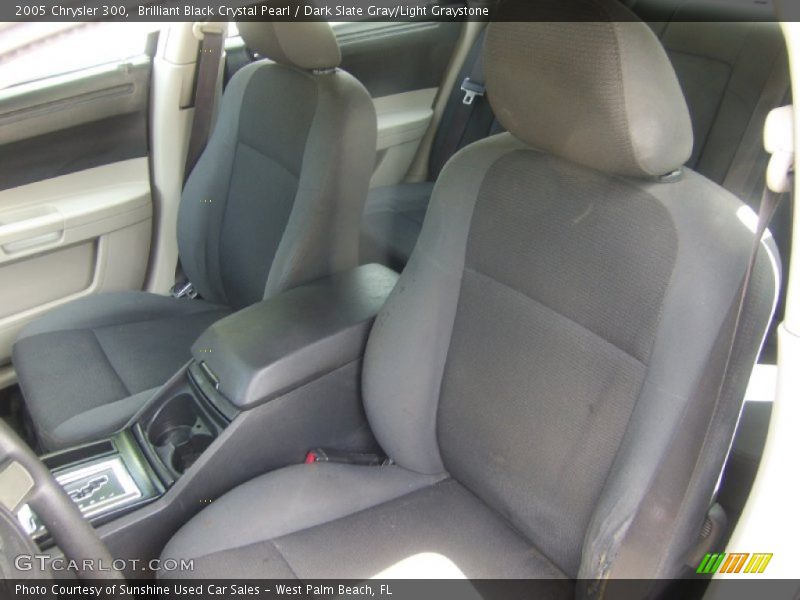 Brilliant Black Crystal Pearl / Dark Slate Gray/Light Graystone 2005 Chrysler 300