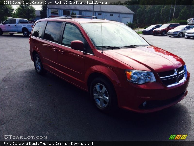 Redline 2 Coat Pearl / Black/Sandstorm 2013 Dodge Grand Caravan Crew