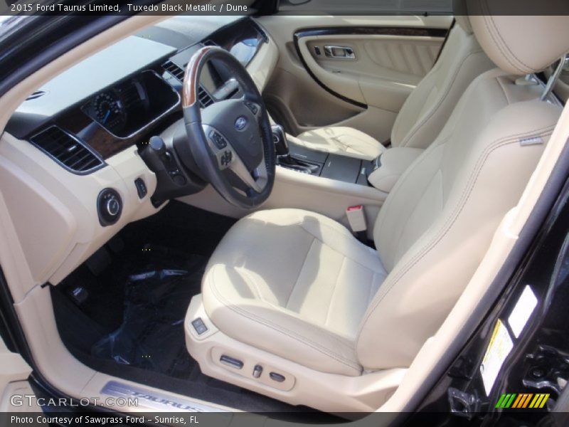Tuxedo Black Metallic / Dune 2015 Ford Taurus Limited