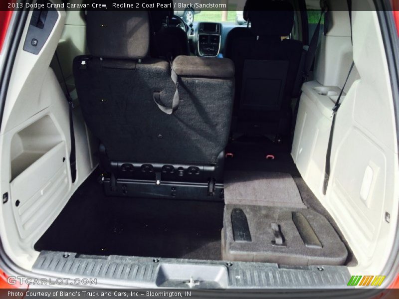 Redline 2 Coat Pearl / Black/Sandstorm 2013 Dodge Grand Caravan Crew