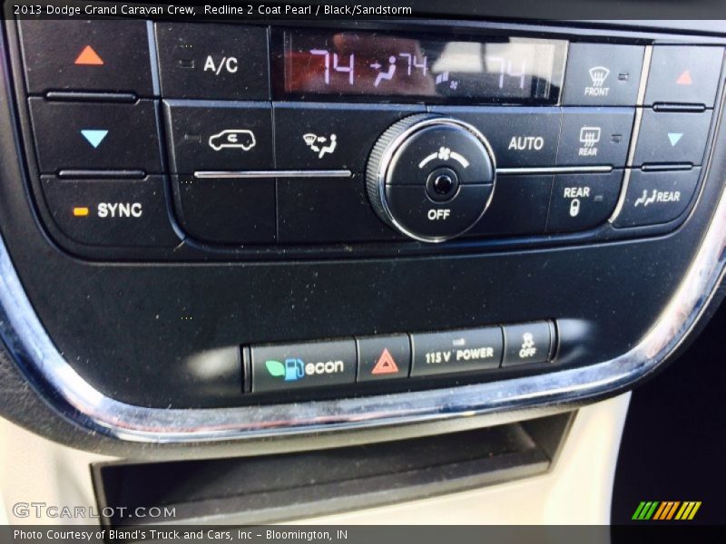 Redline 2 Coat Pearl / Black/Sandstorm 2013 Dodge Grand Caravan Crew