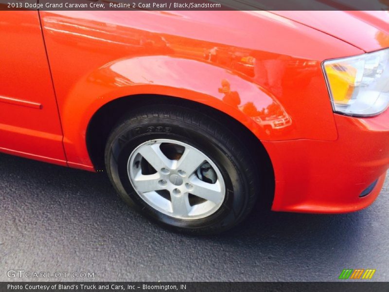 Redline 2 Coat Pearl / Black/Sandstorm 2013 Dodge Grand Caravan Crew