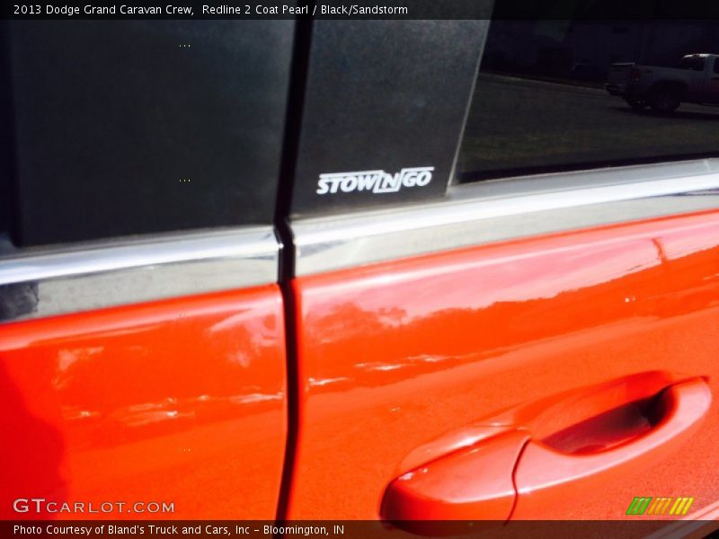 Redline 2 Coat Pearl / Black/Sandstorm 2013 Dodge Grand Caravan Crew