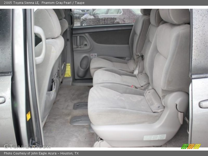 Phantom Gray Pearl / Taupe 2005 Toyota Sienna LE