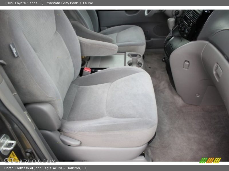Phantom Gray Pearl / Taupe 2005 Toyota Sienna LE