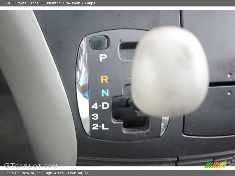 Phantom Gray Pearl / Taupe 2005 Toyota Sienna LE