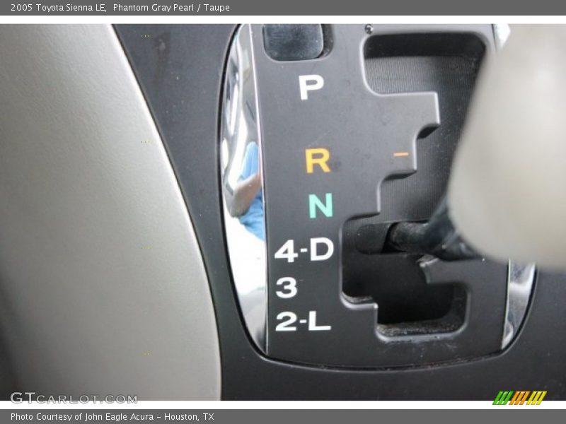 Phantom Gray Pearl / Taupe 2005 Toyota Sienna LE